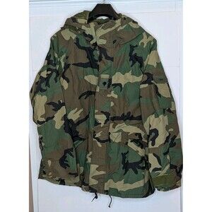 US Army ECWCS Gore-Tex Parka Large Regular Woodland Camo Cold Weather Vintage